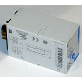 TIMER, ADJ 'ON' 24VDC/24-240VAC 8-PIN