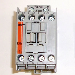 CONTACTOR 3P N.O. 120VAC 1NC AUX S&S